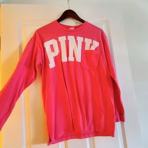 vs pink oversized long sleeved tee